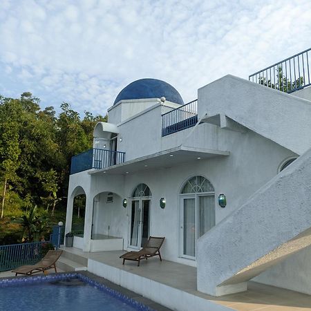 Villa Blue Door, Puncak Pondok Cipaseban Extérieur photo
