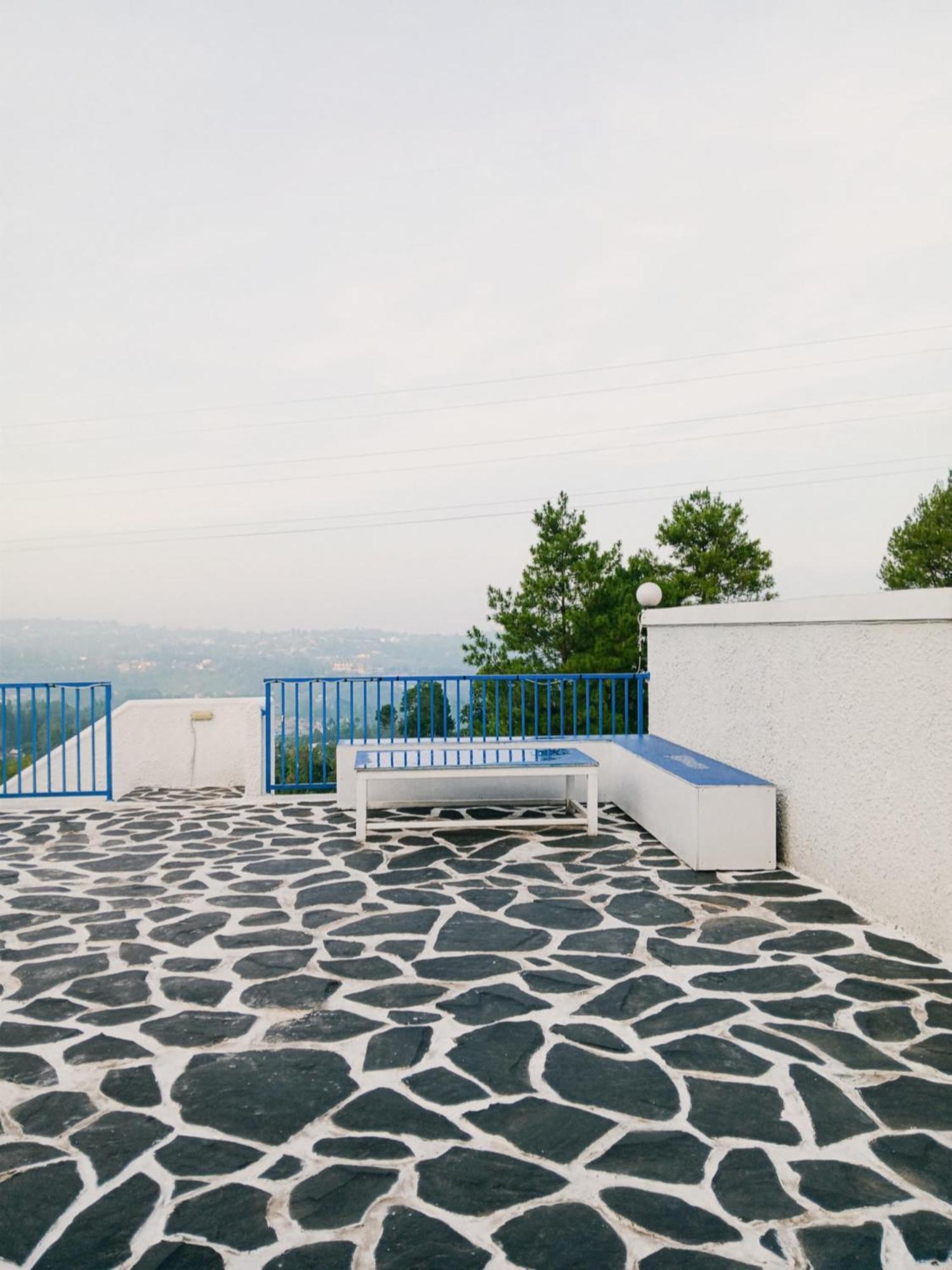 Villa Blue Door, Puncak Pondok Cipaseban Extérieur photo
