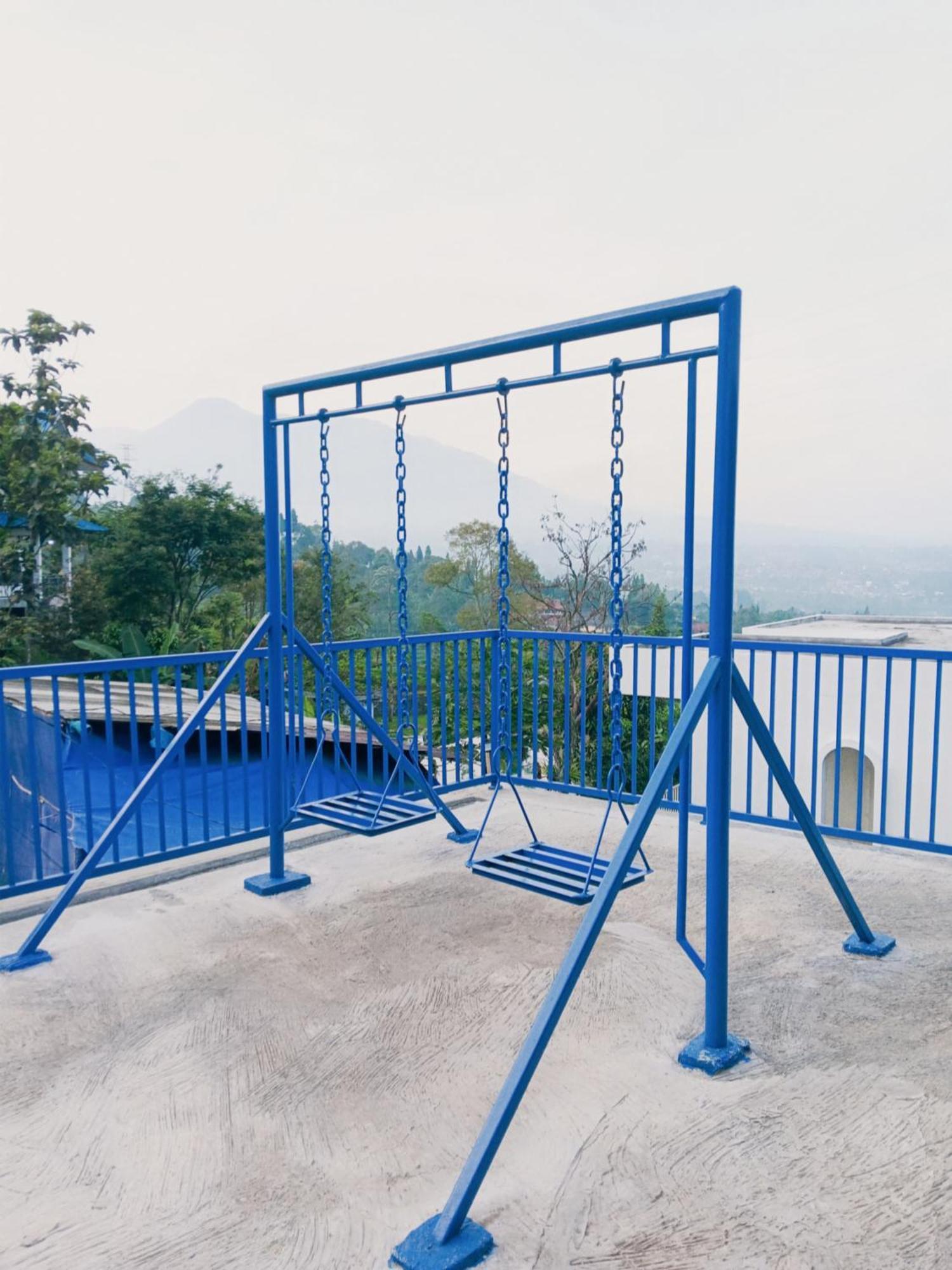 Villa Blue Door, Puncak Pondok Cipaseban Extérieur photo