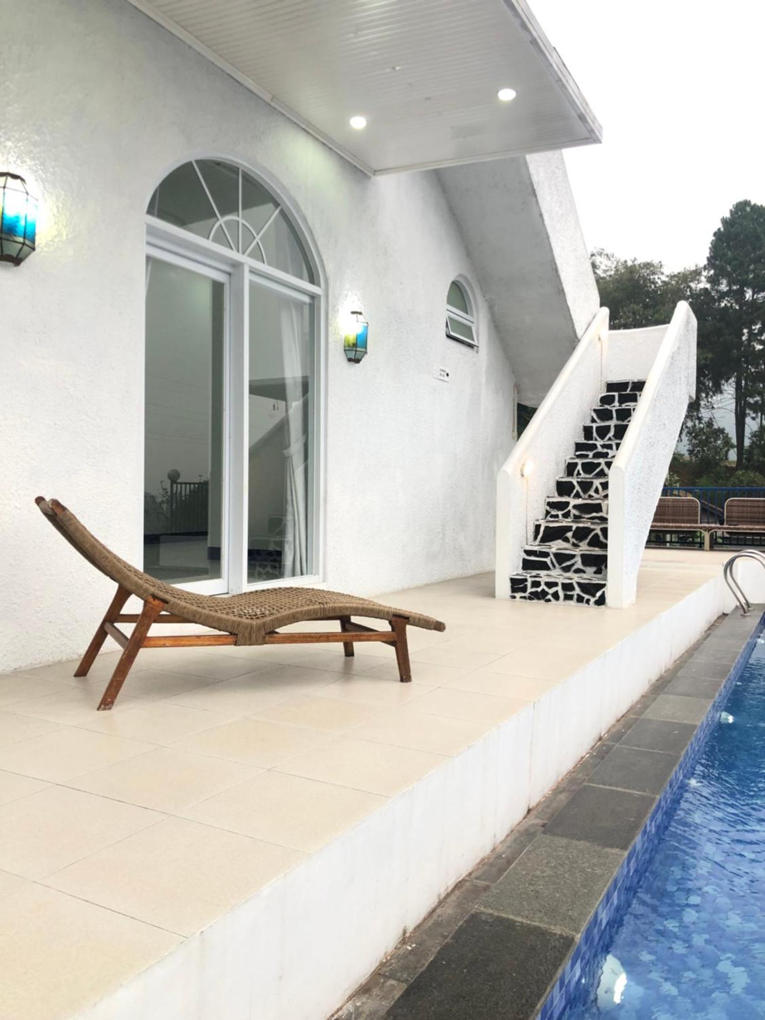 Villa Blue Door, Puncak Pondok Cipaseban Extérieur photo